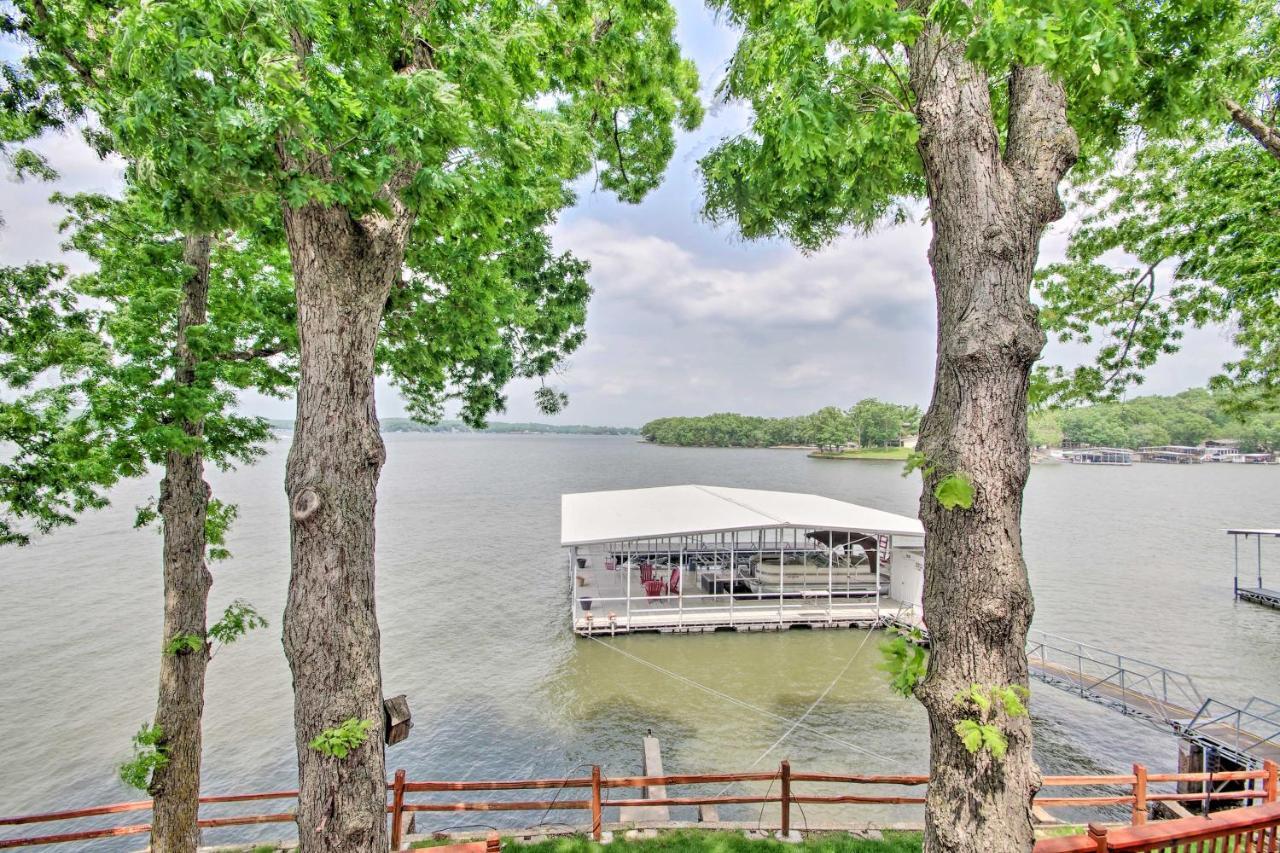 Waterfront Lake Ozark Home With Private Dock! Exterior photo