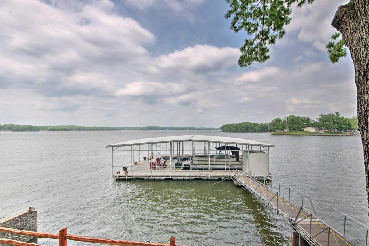 Waterfront Lake Ozark Home With Private Dock! Exterior photo